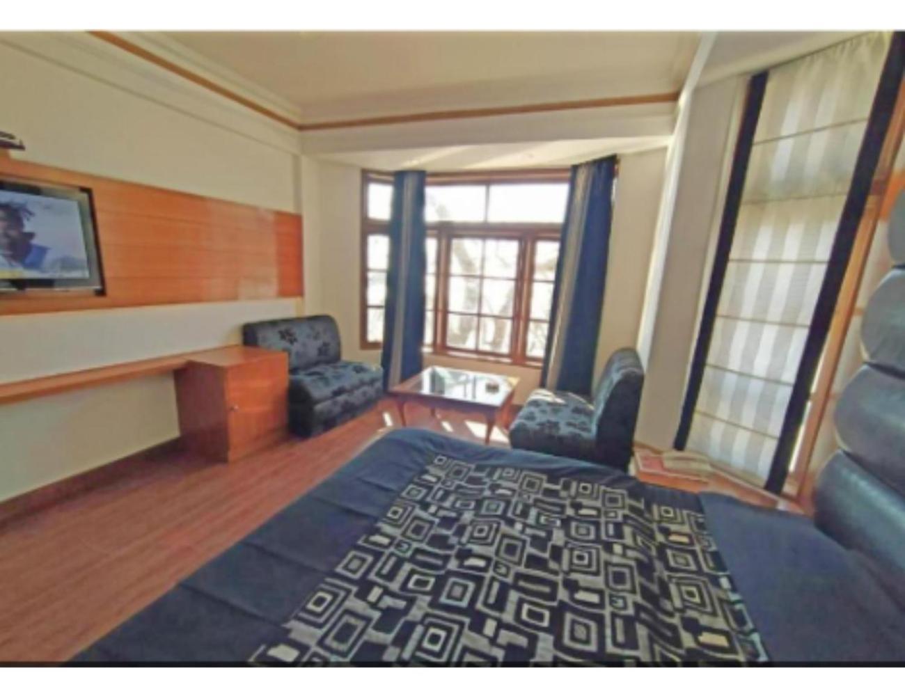 Hotel Horizon Near Picture Palace Bus Stand, Mussoorie Exterior foto